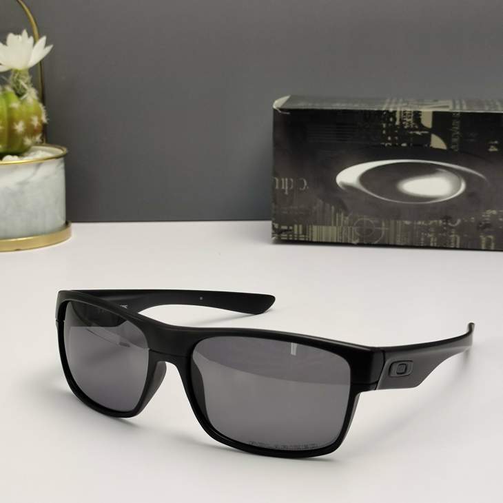 Picture of Oakley Sunglasses _SKUfw66123606fw